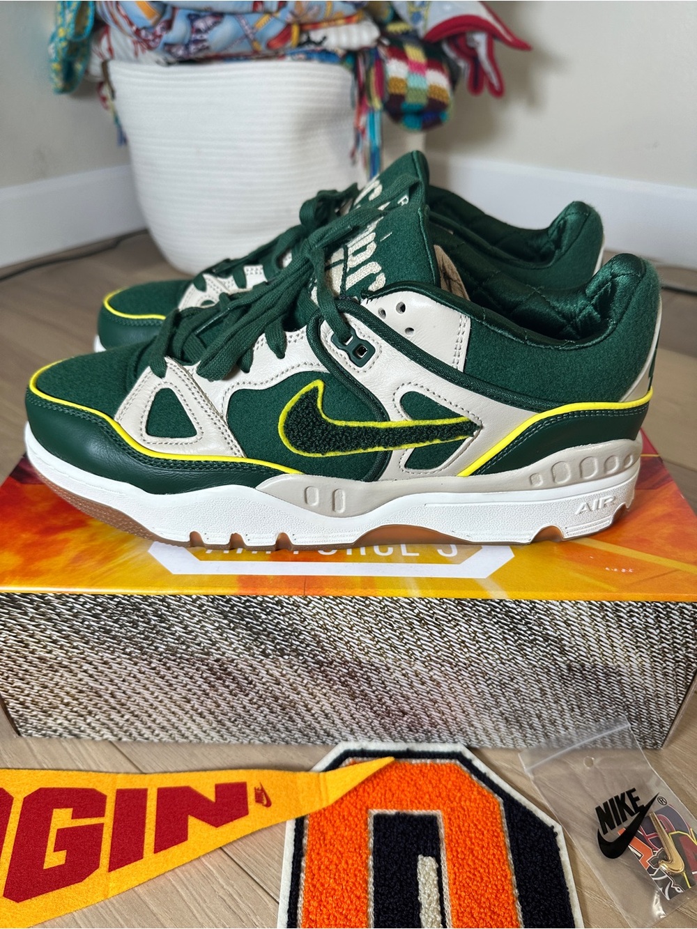 Nike Air Force 3 x Nigo College Pack Forrest Green Men’s Size 10.5 - Picture 2 of 8